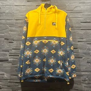 Massive Outdoor Fleece Sweater